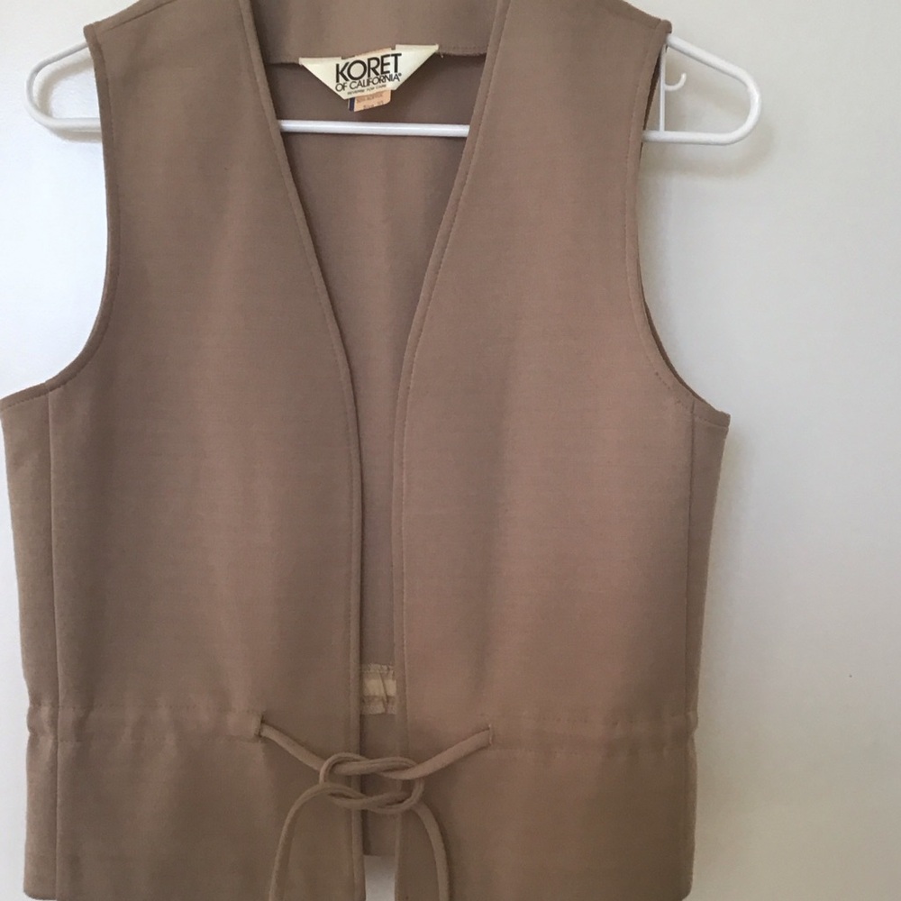 Koret Tie-Front Vest - Size 10
